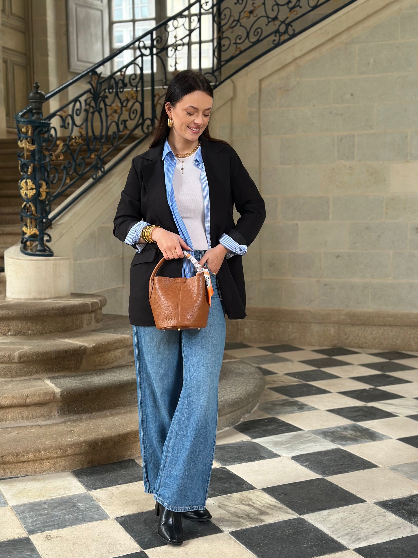 Sac Veronika - bucket bag en cuir grainé